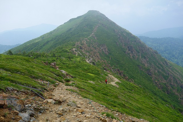 小至仏山