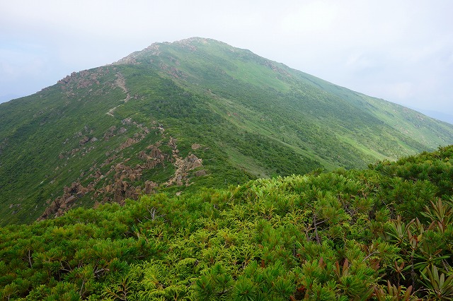 小至仏山