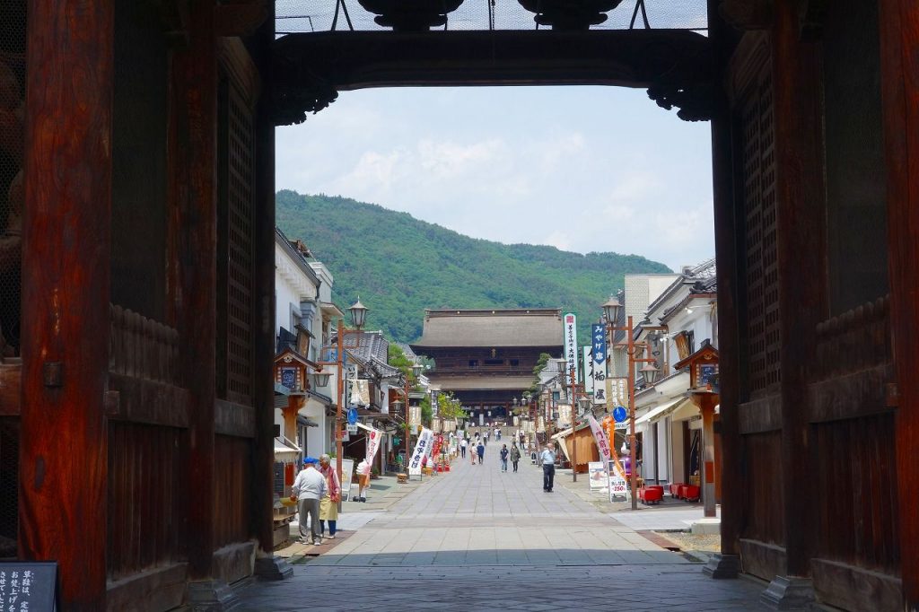 善光寺仲見世通り