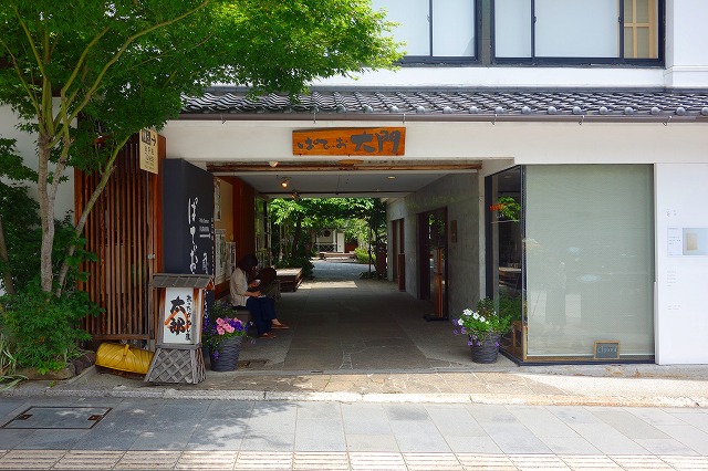 ぱてぃお大門