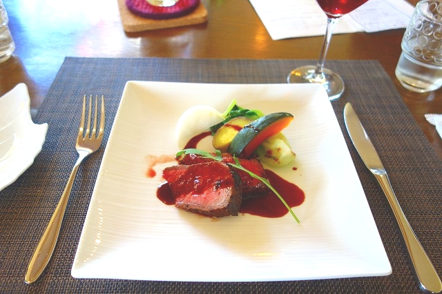 サンクゼール　ワイナリーレストラン　ランチ肉料理