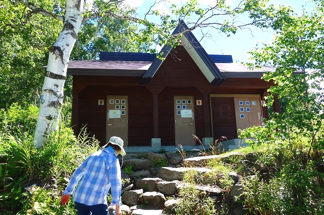 菅平牧場のトイレ