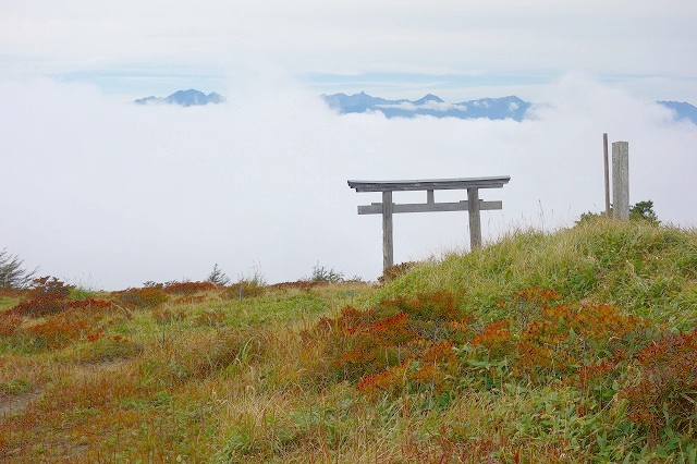 鉢伏神社