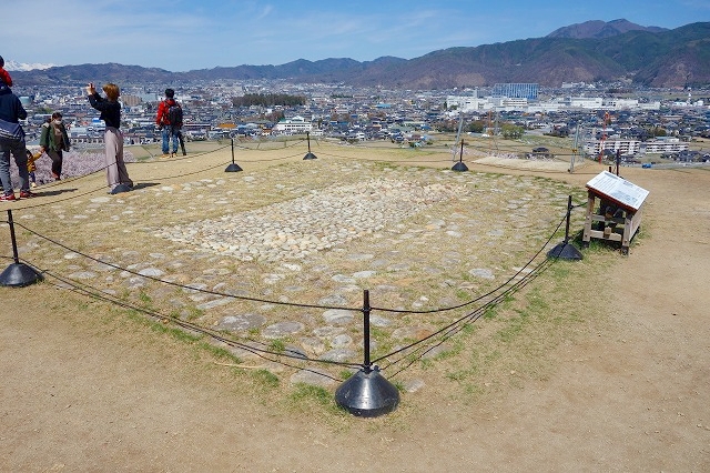 弘法山古墳石室