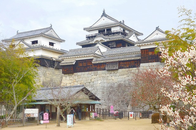 松山城天守